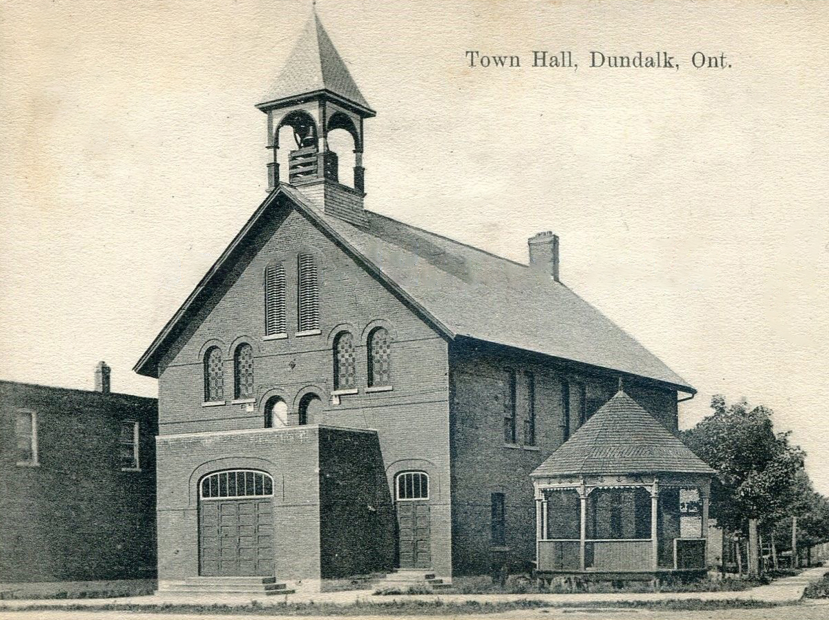 Town Hall Art Effect